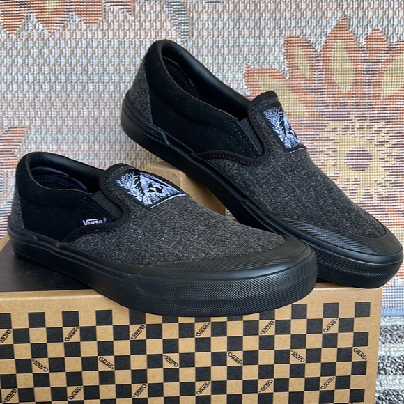 Vans WMNS Bmx Slip-On
Fast And Loose Black
VN0005V1BLA
Sneakers - Picture 6 of 16